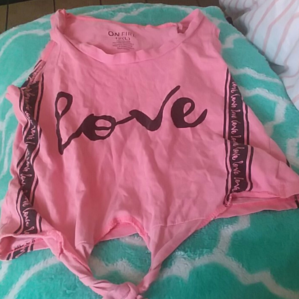 Cropped tee shirt